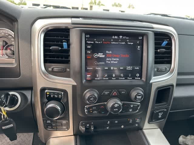 Thumbnail: 2019 RAM 1500 Classic - 5