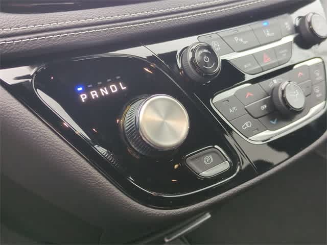 Thumbnail: 2026 Chrysler Pacifica - 32