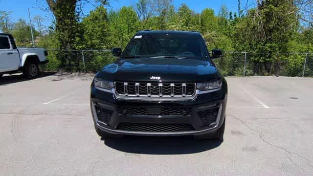 Thumbnail: 2026 Jeep Grand Cherokee L - 3