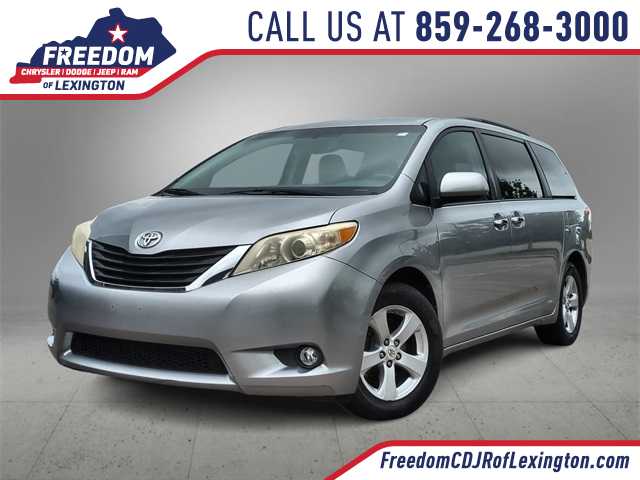 2012 Toyota Sienna LE -
                  Lexington, KY