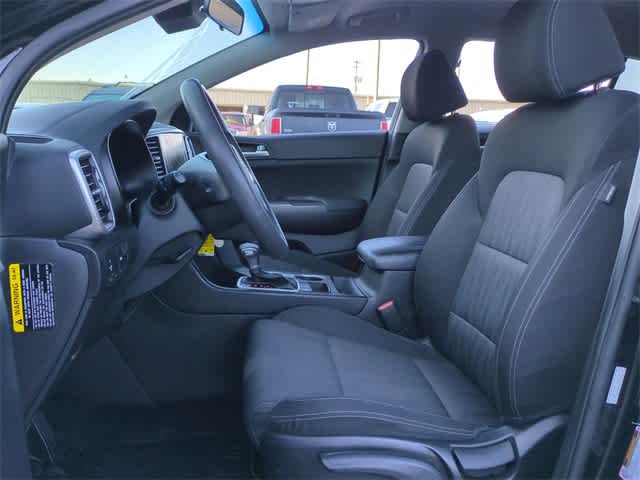 Thumbnail: 2020 Kia Sportage - 17