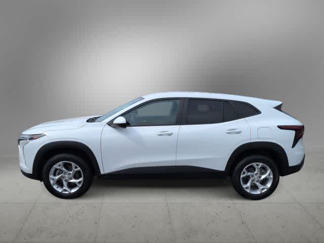 Thumbnail: 2025 Chevrolet Trax - 5