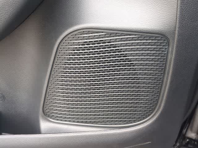 Thumbnail: 2026 Chrysler Pacifica - 30