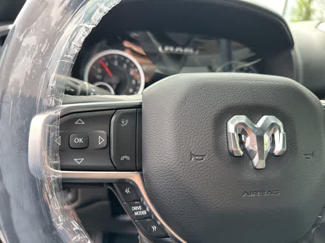 Thumbnail: 2026 RAM 1500 - 6