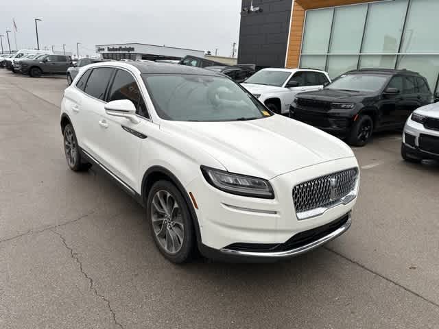 Thumbnail: 2022 Lincoln Nautilus - 27