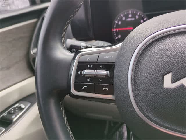 Thumbnail: 2022 Kia Sorento - 25
