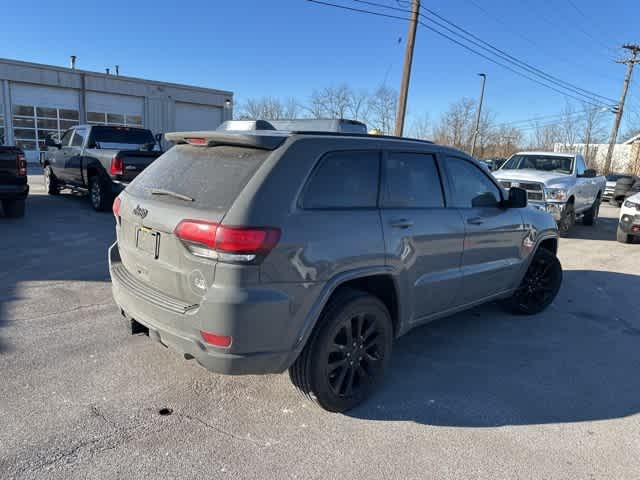 Thumbnail: 2021 Jeep Grand Cherokee - 21