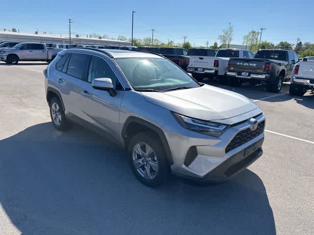 Thumbnail: 2023 Toyota RAV4 - 23