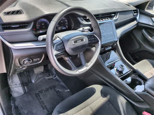 Thumbnail: 2023 Jeep Grand Cherokee L - 10