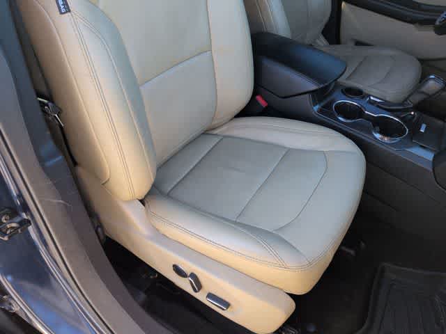 Thumbnail: 2017 Ford Explorer - 21