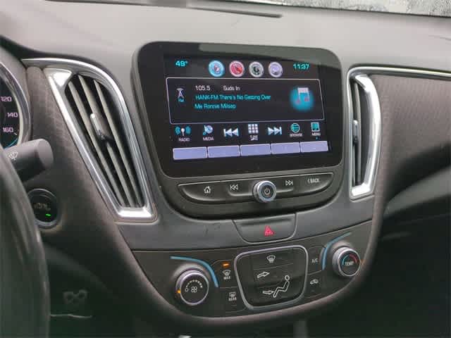 Thumbnail: 2017 Chevrolet Malibu - 29