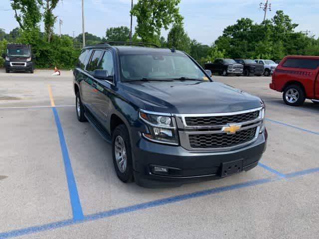 2020 Chevrolet Suburban LT 33