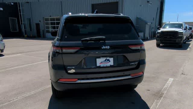 Thumbnail: 2026 Jeep Grand Cherokee - 7