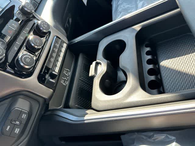 Thumbnail: 2026 RAM 3500 - 5