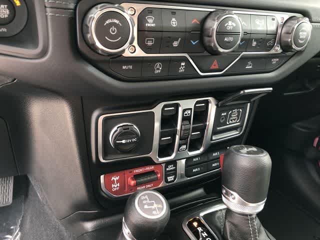 Thumbnail: 2026 Jeep Wrangler - 24