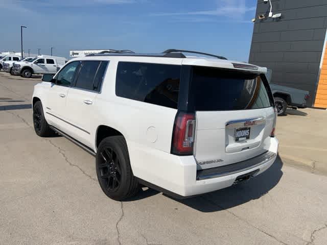 Thumbnail: 2017 GMC Yukon XL - 25