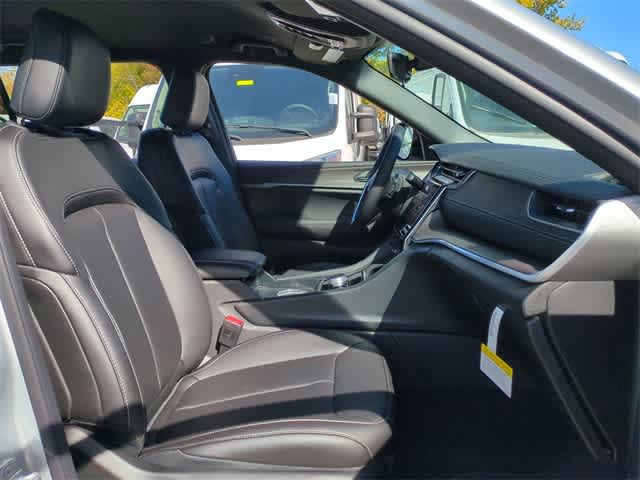 Thumbnail: 2025 Jeep Grand Cherokee L - 22