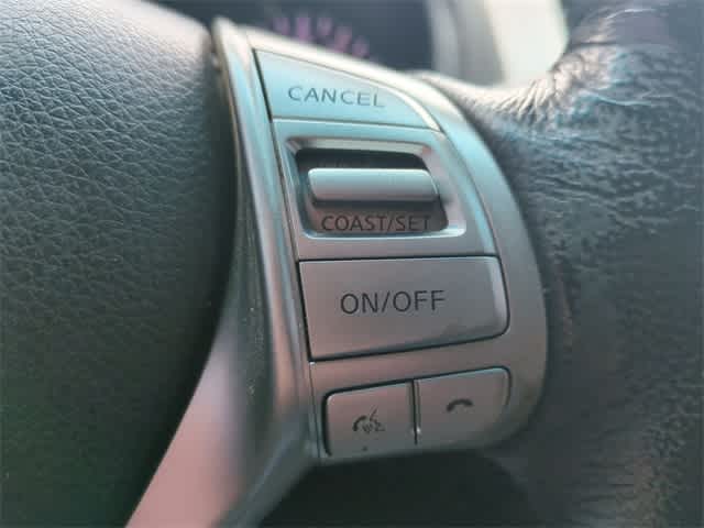 Thumbnail: 2013 Nissan Altima - 24