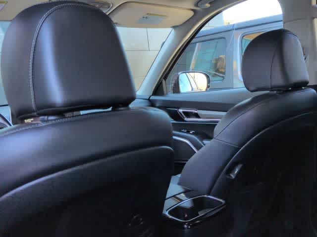 Thumbnail: 2022 Kia Telluride - 19