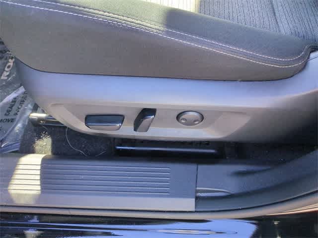 Thumbnail: 2023 Nissan Rogue - 18