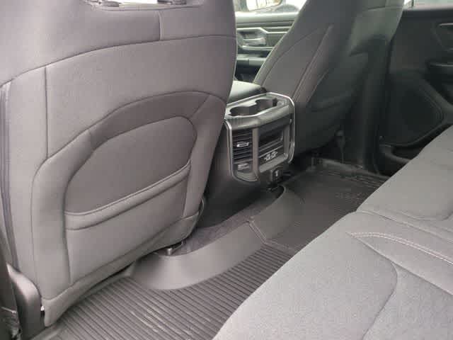 Thumbnail: 2026 RAM 1500 - 19