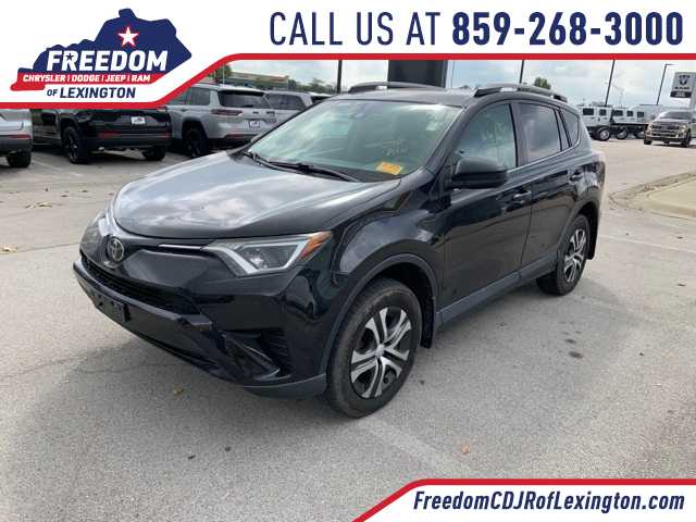 2018 Toyota RAV4 LE -
                Lexington, KY