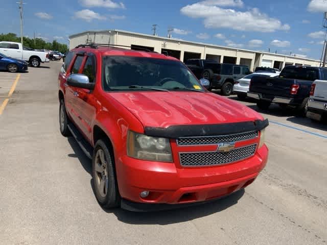 Thumbnail: 2008 Chevrolet Tahoe - 26