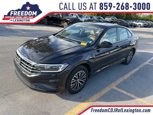 Thumbnail: 2019 Volkswagen Jetta - 1