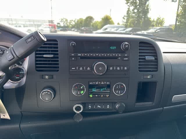 Thumbnail: 2012 Chevrolet Silverado 1500 - 8