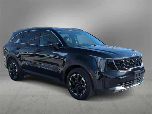 Thumbnail: 2024 Kia Sorento - 2