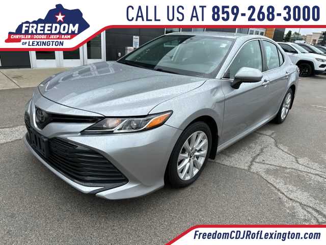 Thumbnail: 2019 Toyota Camry - 1