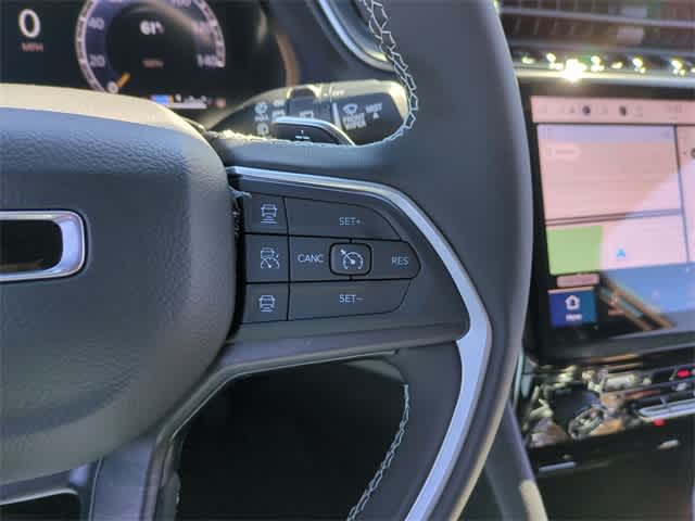 Thumbnail: 2025 Jeep Grand Cherokee - 25