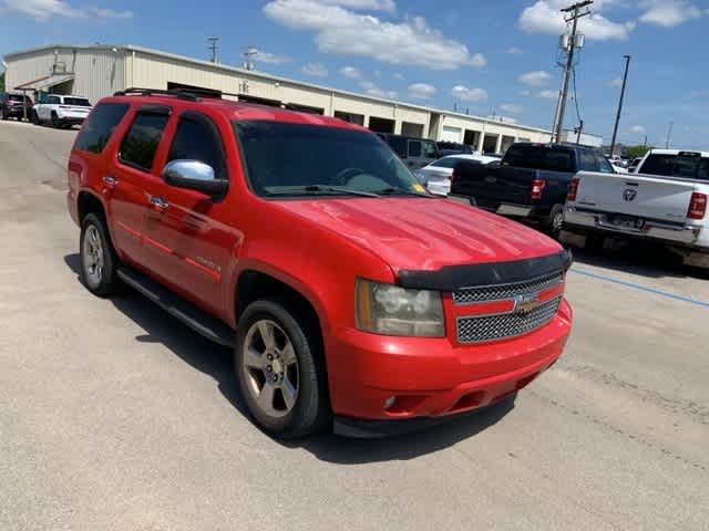 Thumbnail: 2008 Chevrolet Tahoe - 25