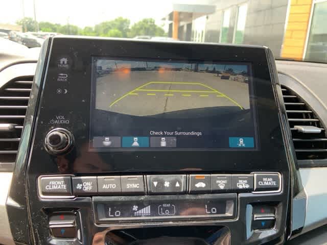 Thumbnail: 2018 Honda Odyssey - 8