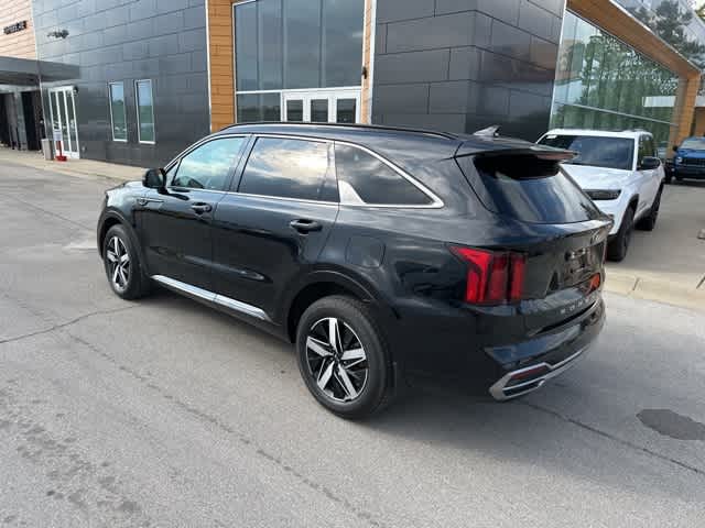 Thumbnail: 2021 Kia Sorento - 16