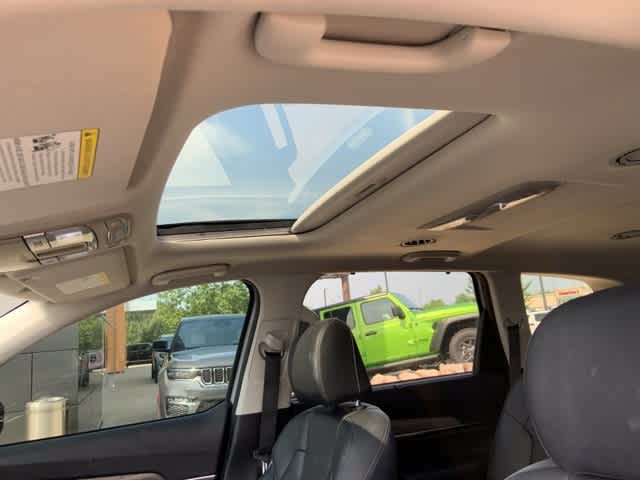 2022 Kia Telluride EX 13