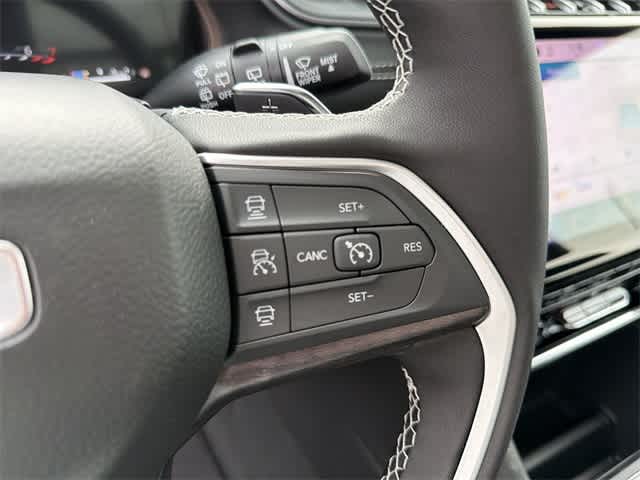 Thumbnail: 2025 Jeep Grand Cherokee - 27