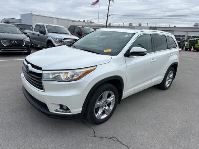 Thumbnail: 2016 Toyota Highlander - 2