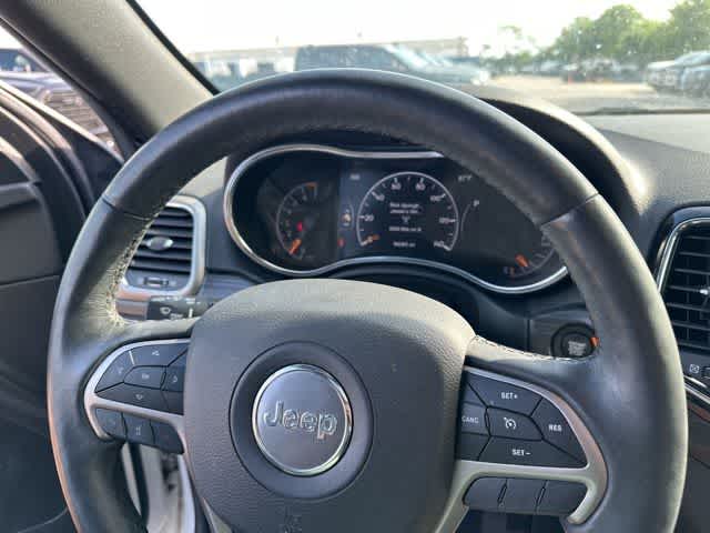Thumbnail: 2019 Jeep Grand Cherokee - 12
