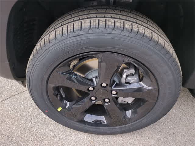 Thumbnail: 2025 Jeep Grand Cherokee L - 14