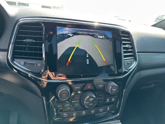 Thumbnail: 2021 Jeep Grand Cherokee - 9