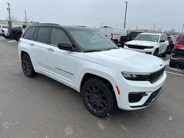 Thumbnail: 2025 Jeep Grand Cherokee - 26