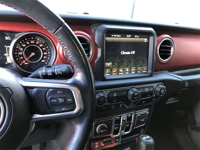 Thumbnail: 2019 Jeep Wrangler - 14