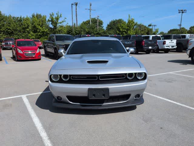 Thumbnail: 2022 Dodge Challenger - 2