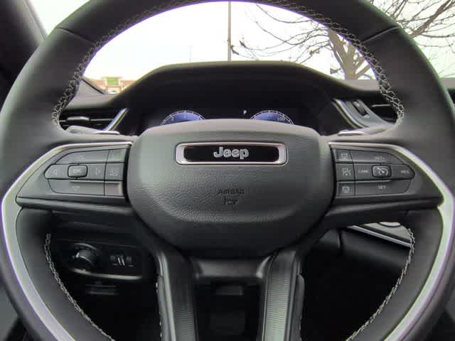 Thumbnail: 2025 Jeep Grand Cherokee L - 25