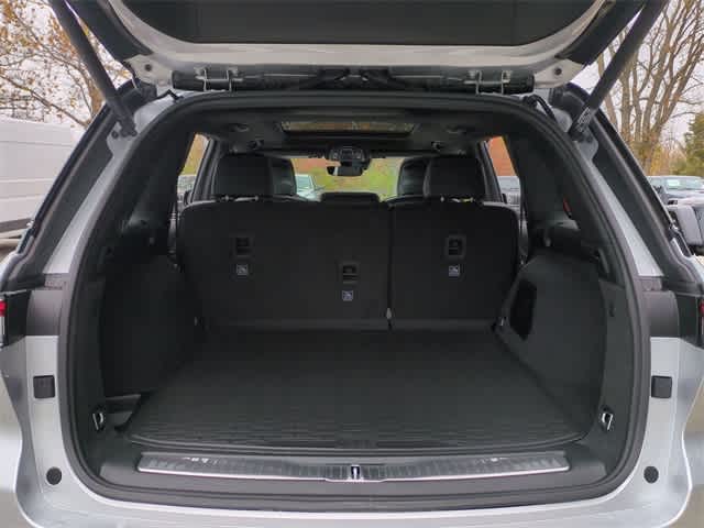 Thumbnail: 2025 Jeep Grand Cherokee - 36