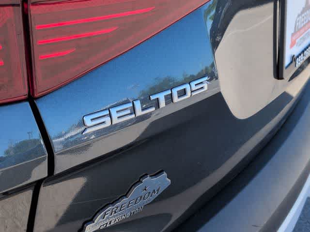 Thumbnail: 2022 Kia Seltos - 13