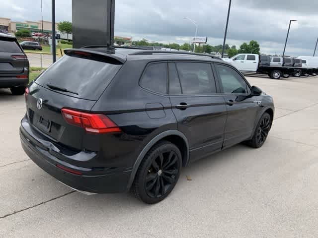 Thumbnail: 2021 Volkswagen Tiguan - 23