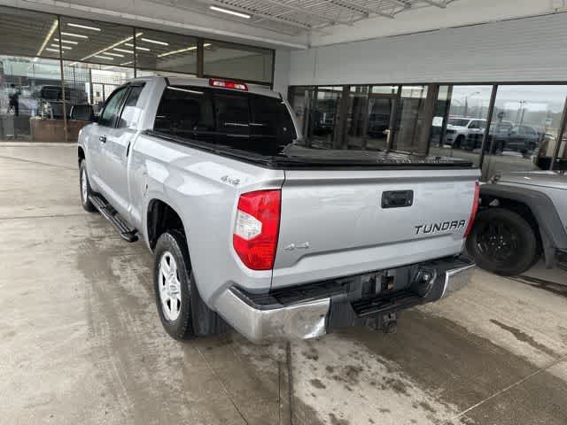 Thumbnail: 2016 Toyota Tundra - 15