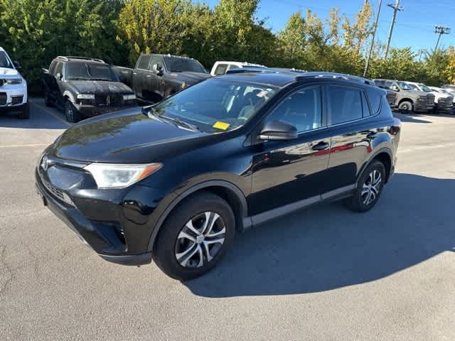Thumbnail: 2016 Toyota RAV4 - 10